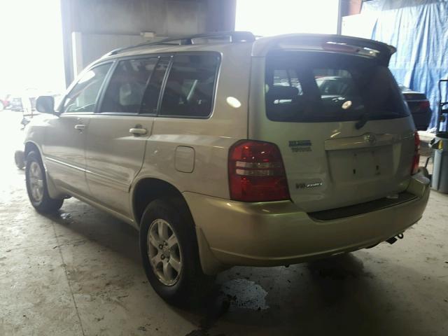 JTEHF21AX30100370 - 2003 TOYOTA HIGHLANDER TAN photo 3