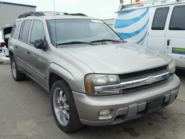 1GNES16S526127414 - 2002 CHEVROLET TRAILBLAZE TAN photo 1