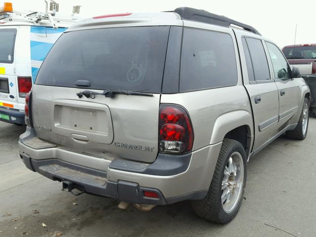 1GNES16S526127414 - 2002 CHEVROLET TRAILBLAZE TAN photo 4