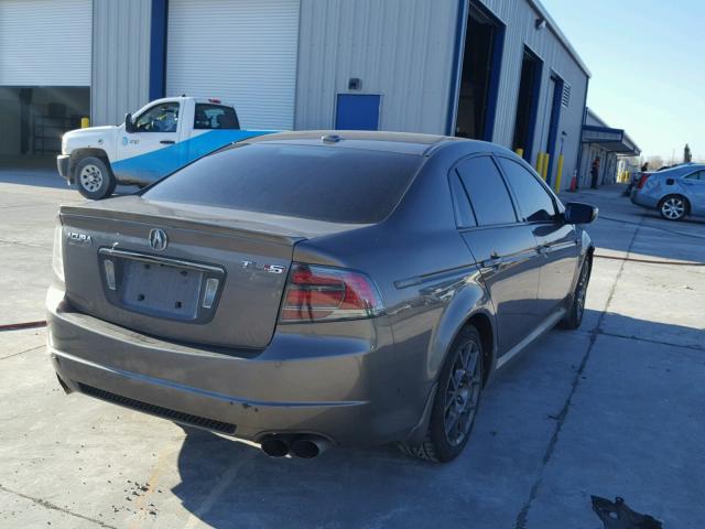 19UUA76587A000943 - 2007 ACURA TL TYPE S GRAY photo 4