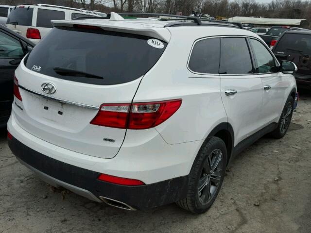 KM8SNDHF1GU132953 - 2016 HYUNDAI SANTA FE S WHITE photo 4