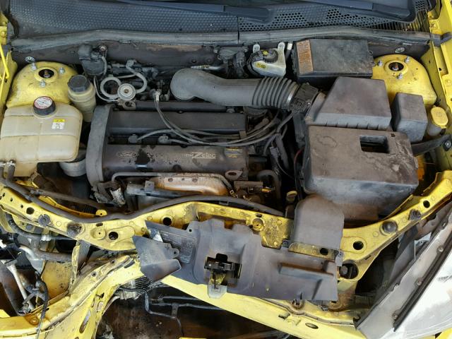 3FAFP313X2R158080 - 2002 FORD FOCUS ZX3 YELLOW photo 7