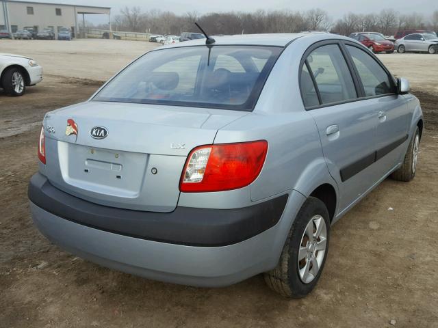 KNADE123776226962 - 2007 KIA RIO BASE BLUE photo 4