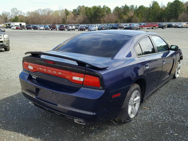 2C3CDXBG5EH210136 - 2014 DODGE CHARGER SE BLUE photo 4