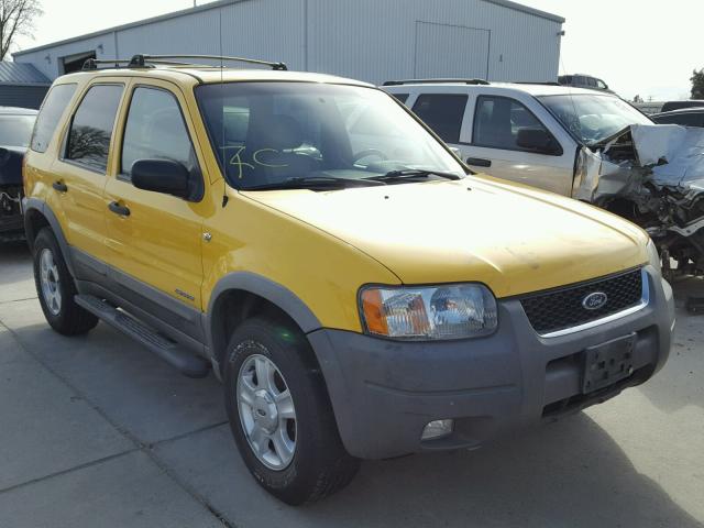 1FMCU04182KA67842 - 2002 FORD ESCAPE XLT YELLOW photo 1