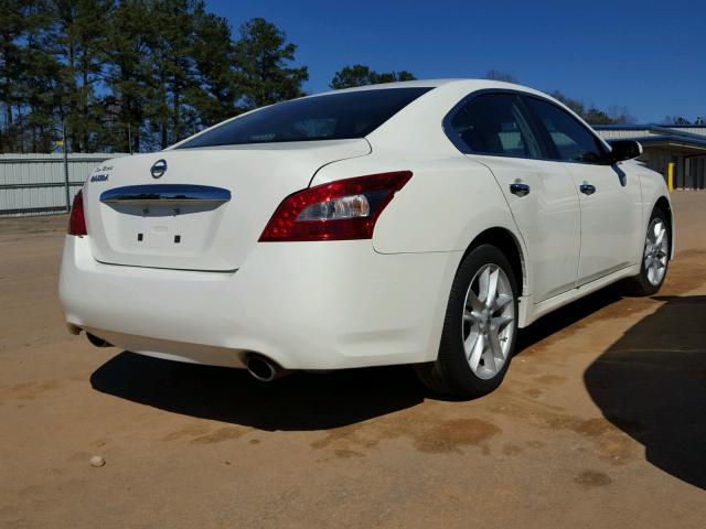 1N4AA5AP9EC487303 - 2014 NISSAN MAXIMA S WHITE photo 4