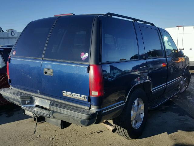 1GNEK13R3XJ525260 - 1999 CHEVROLET TAHOE K150 BLUE photo 4