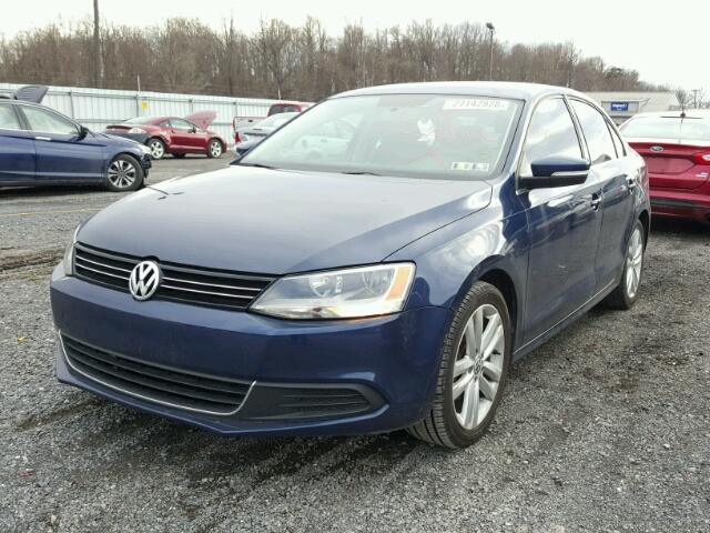 3VWBP7AJ6DM418681 - 2013 VOLKSWAGEN JETTA SE BLUE photo 2