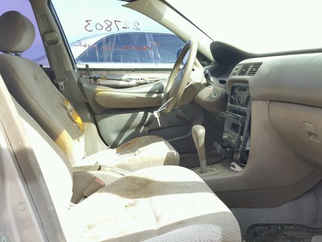 1Y1SK5480XZ409214 - 1999 CHEVROLET GEO PRIZM 白色 照片 5