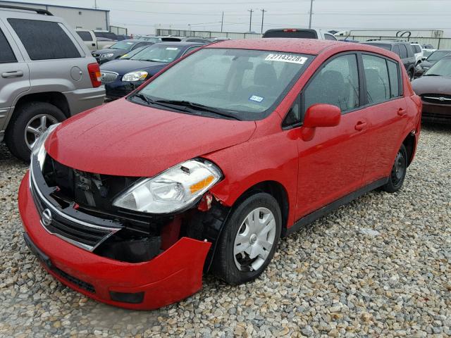 3N1BC1CP1BL491167 - 2011 NISSAN VERSA S RED photo 2