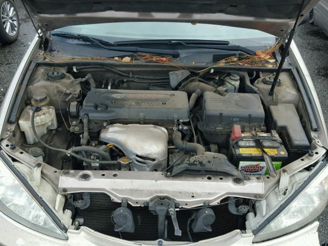 4T1BE32KX4U311195 - 2004 TOYOTA CAMRY LE TAN photo 7