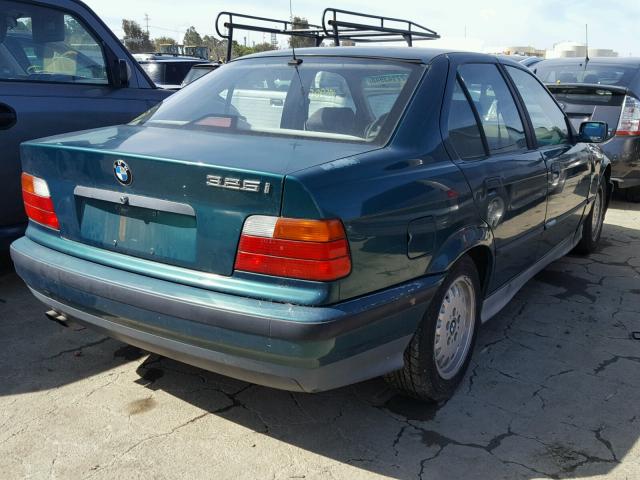 WBACB4312PFL08603 - 1993 BMW 325 I AUTO GREEN photo 4