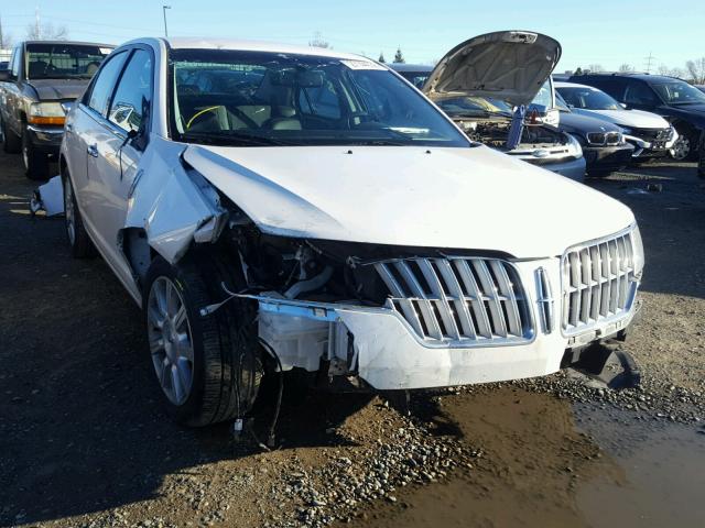 3LNHL2GC0CR801288 - 2012 LINCOLN MKZ WHITE photo 1