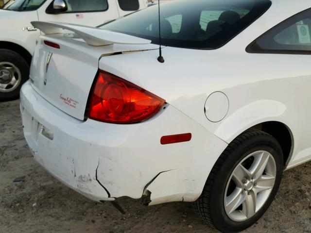 1G2AL18F887214557 - 2008 PONTIAC G5 WHITE photo 9