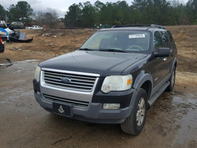 1FMEU63886UA58689 - 2006 FORD EXPLORER X BLACK photo 2