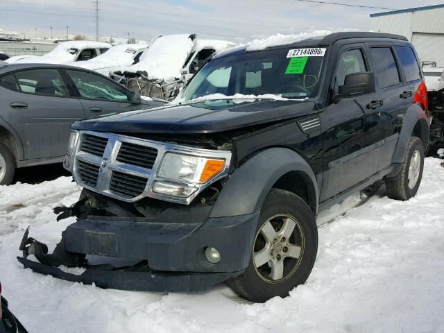 1D8GU28K77W597872 - 2007 DODGE NITRO SXT BLACK photo 2