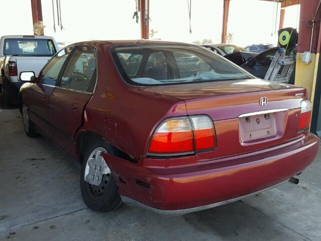 1HGCD5636VA237725 - 1997 HONDA ACCORD LX RED photo 3