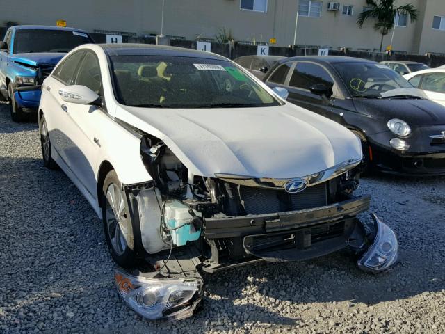 KMHEC4A41FA125593 - 2015 HYUNDAI SONATA HYB WHITE photo 1