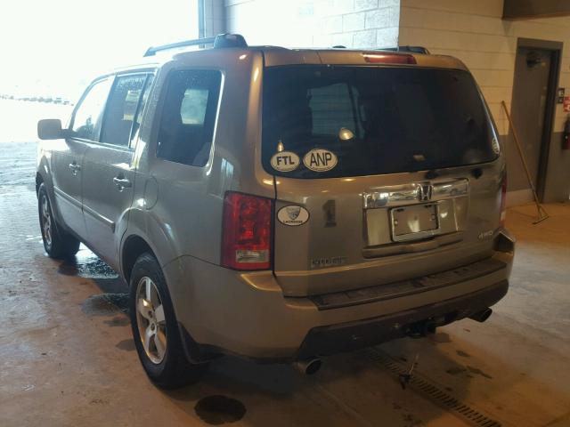 5FNYF4H48BB089062 - 2011 HONDA PILOT EX GRAY photo 3