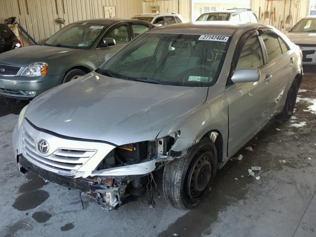 4T1BE46K27U026866 - 2007 TOYOTA CAMRY NEW SILVER photo 2