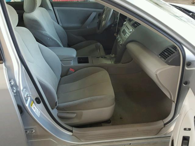 4T1BE46K27U026866 - 2007 TOYOTA CAMRY NEW SILVER photo 5