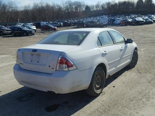 3FAFP07Z86R250661 - 2006 FORD FUSION SE WHITE photo 4