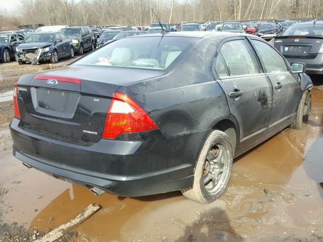 3FAHP0HG9BR267789 - 2011 FORD FUSION SE BLACK photo 4