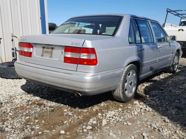 YV1KS9606W1136130 - 1998 VOLVO S90 Srebrny zdjęcie 4