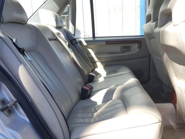 YV1KS9606W1136130 - 1998 VOLVO S90 Srebrny zdjęcie 6