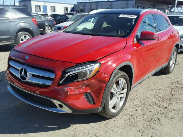 WDCTG4EB8FJ177340 - 2015 MERCEDES-BENZ GLA 250 RED photo 2