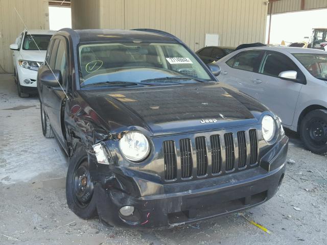 1J8FF47W47D166057 - 2007 JEEP COMPASS GRAY photo 1