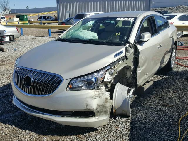 1G4GB5G37GF116031 - 2016 BUICK LACROSSE BEIGE photo 2