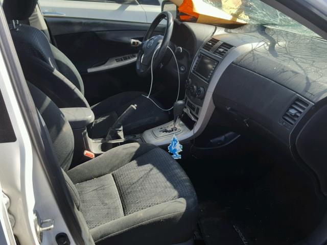 1NXBE4EE3AZ251087 - 2010 TOYOTA COROLLA XR 白色 照片 5