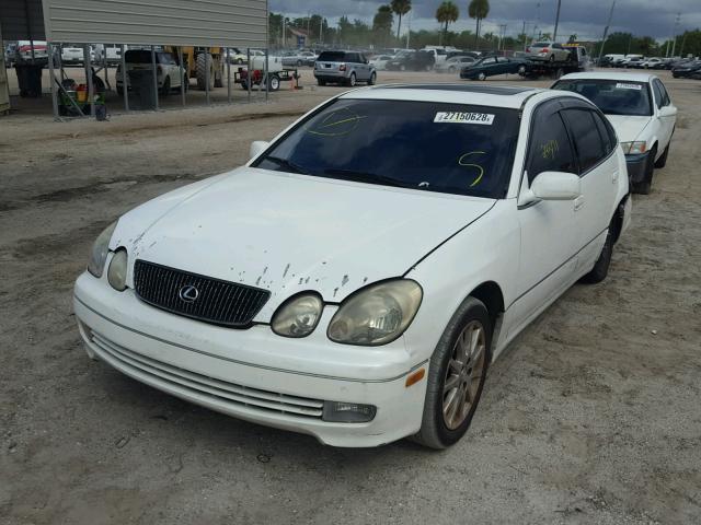 JT8BH68X6Y0025095 - 2000 LEXUS GS 400 WHITE photo 2