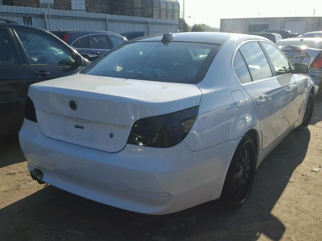 WBANF33587CS41159 - 2007 BMW 525 XI WHITE photo 4