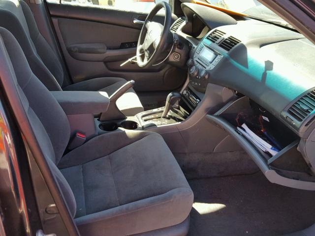 1HGCM56396A053753 - 2006 HONDA ACCORD SE BLUE photo 5