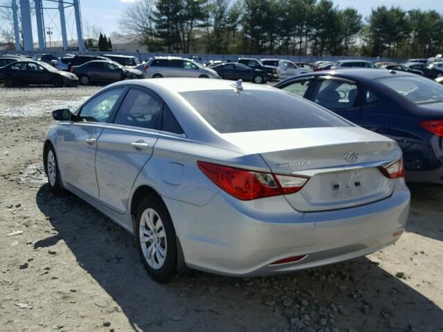 5NPEB4AC8BH096952 - 2011 HYUNDAI SONATA GLS SILVER photo 3