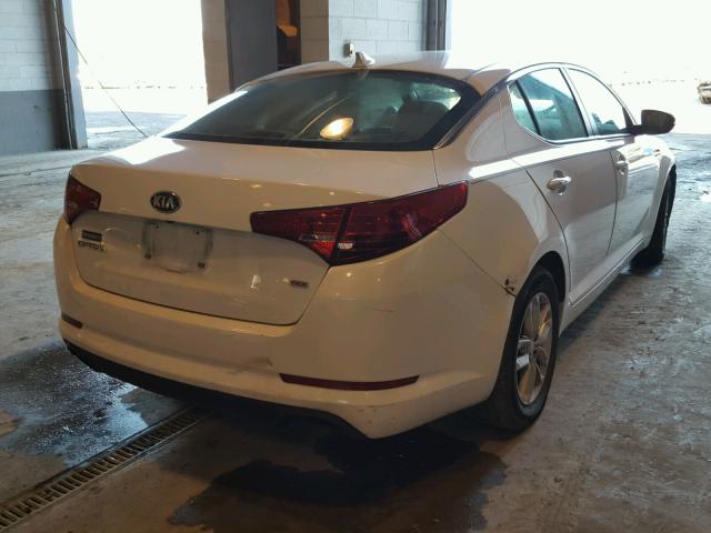 5XXGM4A74DG242140 - 2013 KIA OPTIMA LX WHITE photo 4