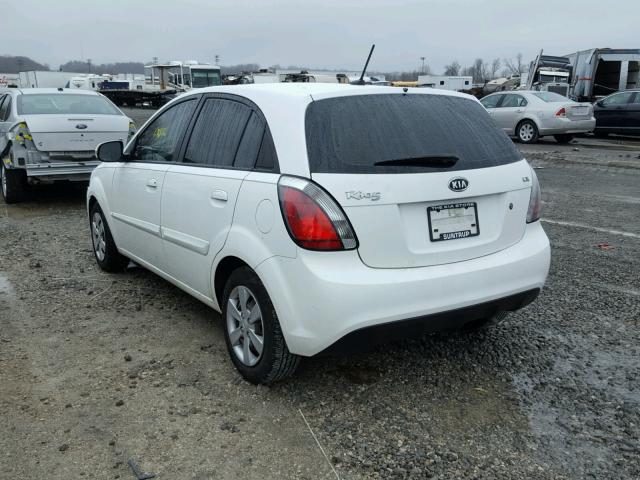 KNADH5A35B6809037 - 2011 KIA RIO BASE WHITE photo 3