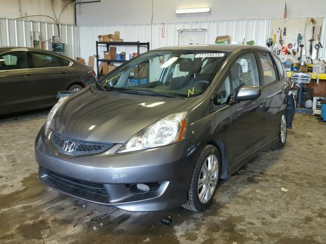 JHMGE8H55BS011211 - 2011 HONDA FIT SPORT GRAY photo 2