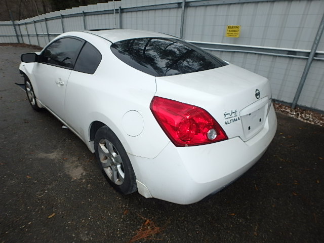 1N4AL24E28C212346 - 2008 NISSAN ALTIMA 2.5 WHITE photo 3