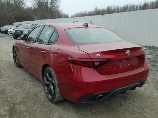 ZARFAEEN3H7541917 - 2017 ALFA ROMEO GIULIA TI RED photo 3