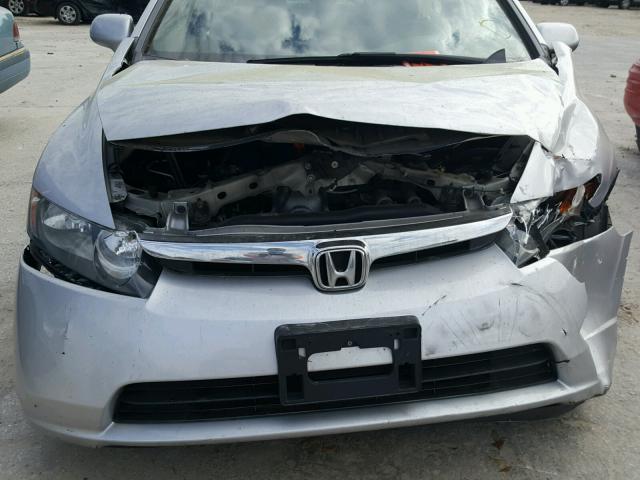 1HGFA16527L141081 - 2007 HONDA CIVIC LX SILVER photo 9