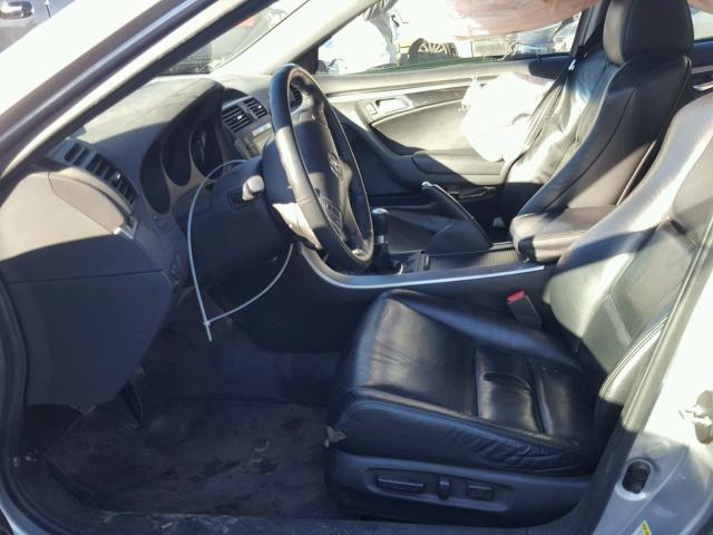 19UUA65526A060274 - 2006 ACURA 3.2TL SILVER photo 5