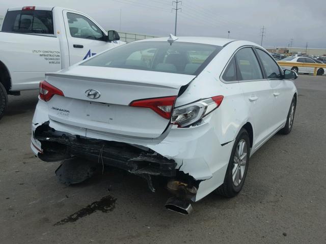 5NPE24AF6GH417145 - 2016 HYUNDAI SONATA SE WHITE photo 4