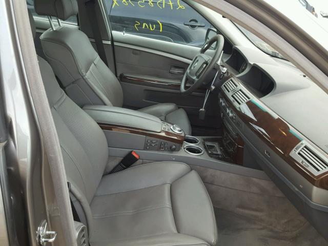 WBAHN83568DT87536 - 2008 BMW 750 LI GRAY photo 5