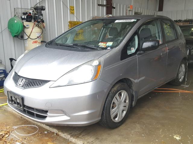 JHMGE87269S035633 - 2009 HONDA FIT SILVER photo 2