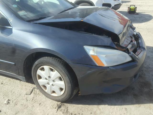 1HGCM56393A026628 - 2003 HONDA ACCORD LX GRAY photo 9