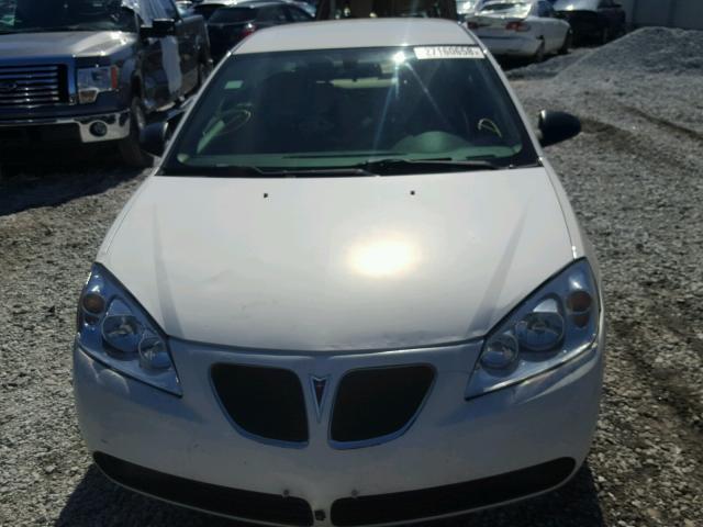 1G2ZG58B074132401 - 2007 PONTIAC G6 BASE WHITE photo 9