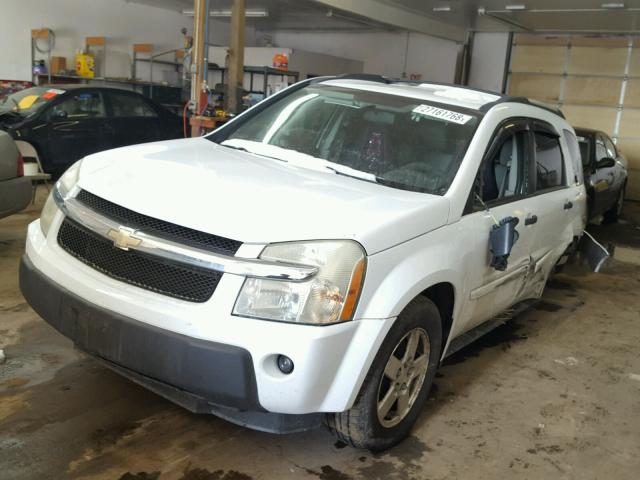 2CNDL13F056021648 - 2005 CHEVROLET EQUINOX LS WHITE photo 2